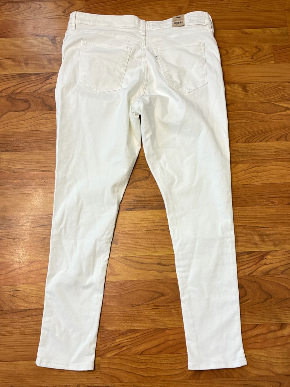 Levi’s 721 High Rise Skinny White Jeans Women’s Size 34 NWT Stretch Denim - Picture 4 of 5
